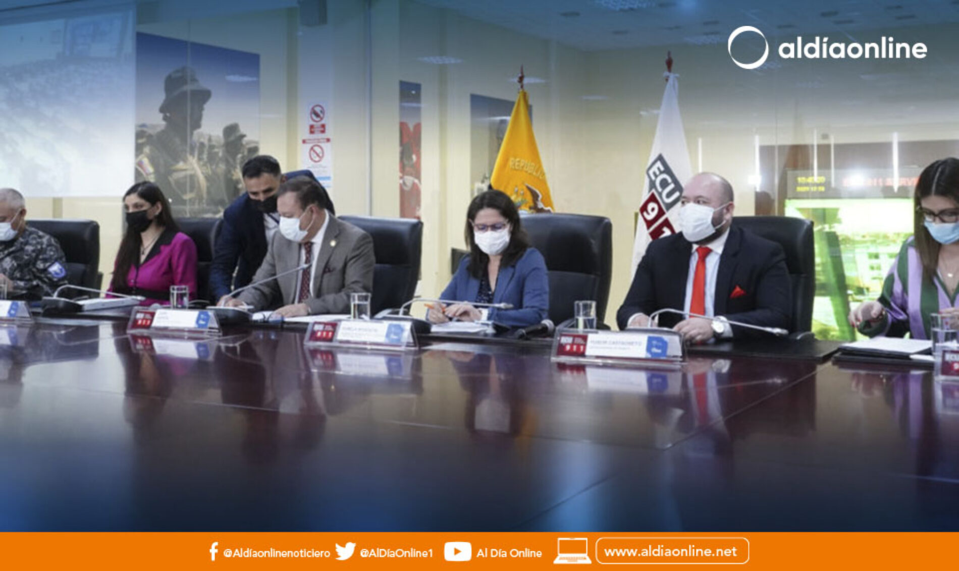 FERIADO DE FIN DE AÑO MOVILIZARÁ A MÁS DE UN MILLÓN DE PERSONASFERIADO DE FIN DE AÑO MOVILIZARÁ A MÁS DE UN MILLÓN DE PERSONAS