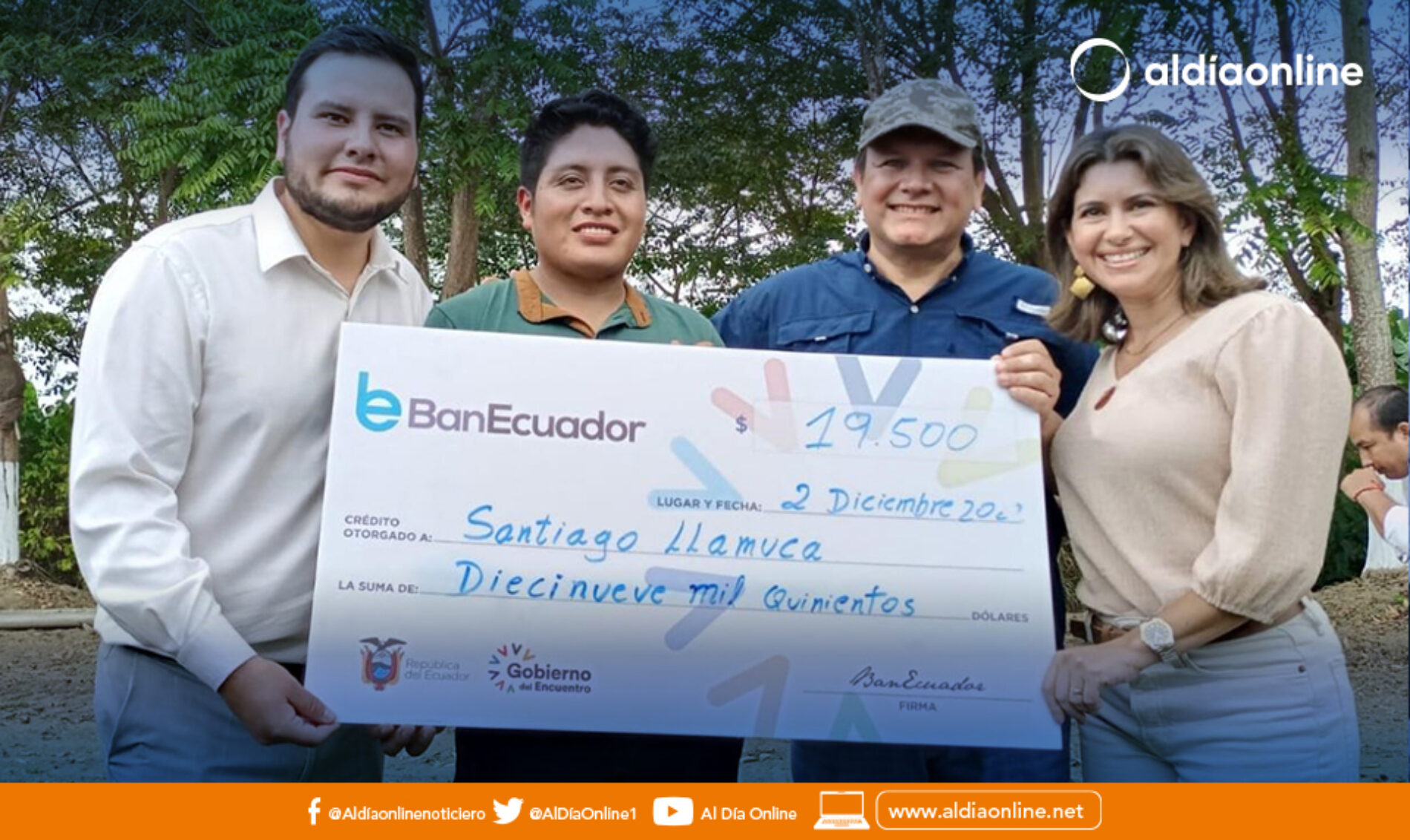 JOVEN RURAL DE SAQUISILÍ RECIBE APOYO PARA EJECUTAR SU PROYECTO DE AGRICULTURA HIDROPÓNICA