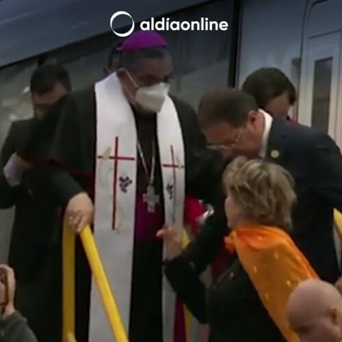 MUNICIPIO DE QUITO BENDICE EL METRO Y ABRE AL PÚBLICO LAS ESTACIONES