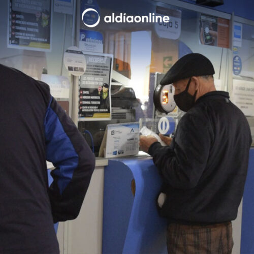 CIUDADANÍA DE LATACUNGA ACUDIÓ A REALIZAR PAGOS DE IMPUESTOS PREDIALES CORRESPONDIENTES AL 2023. (VIDEO)