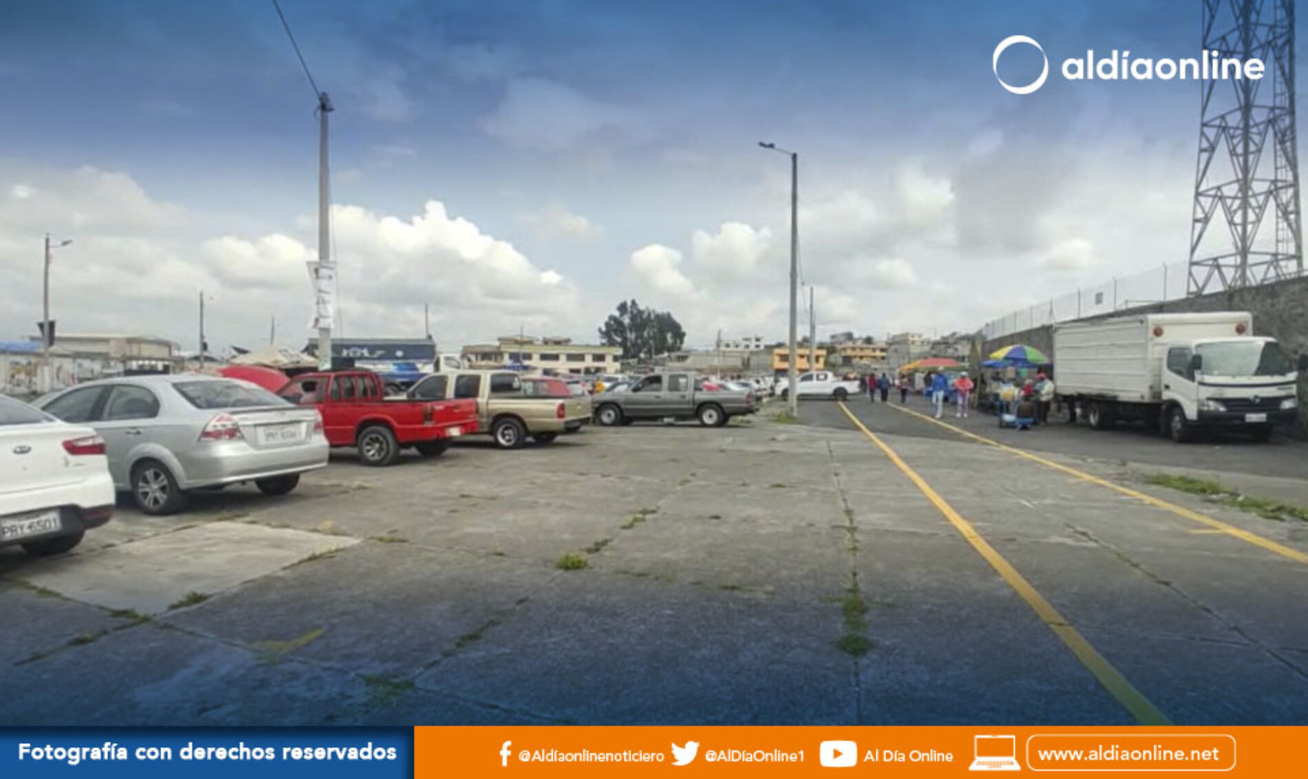 FERIA DE CARROS DE NINTINACAZO, FUE REUBICADA EN LA COCHA DESDE EL PASADO 14 DE ENERO (VIDEO)