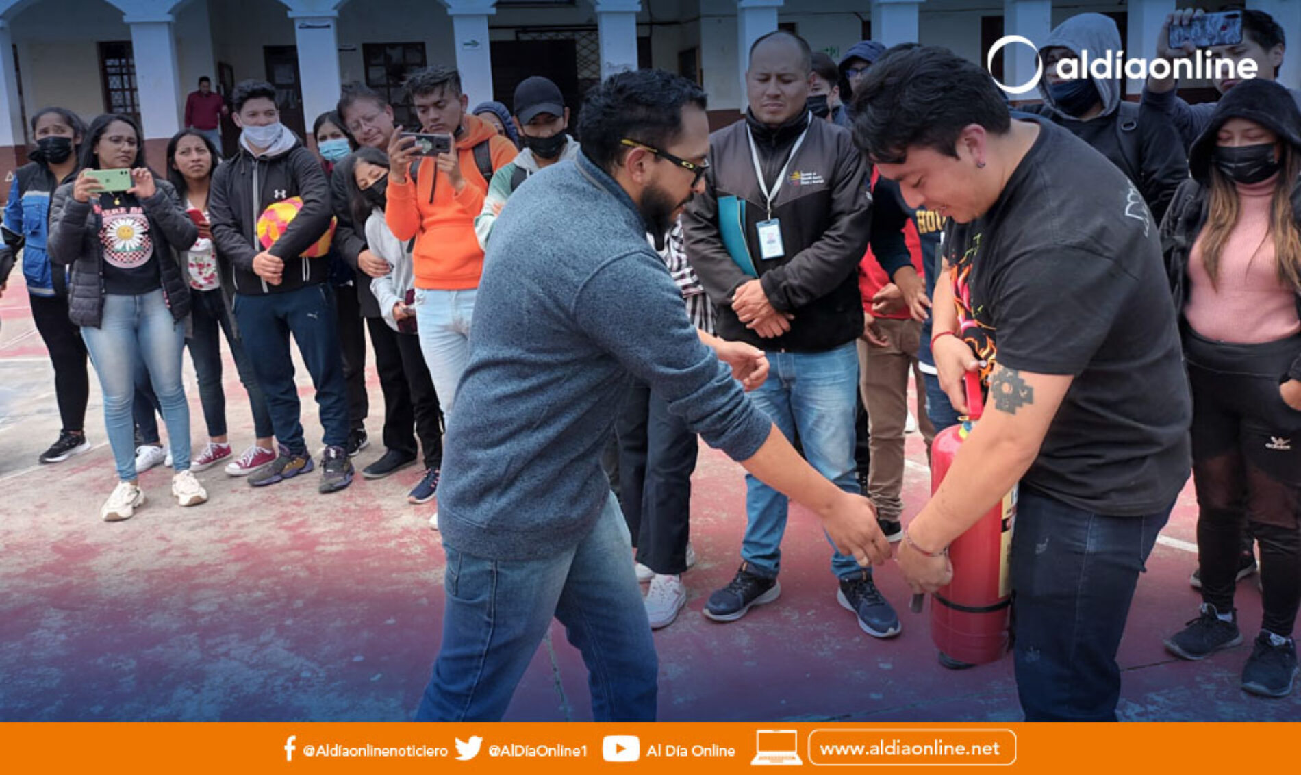 IST VICENTE LEÓN REALIZA ACTUALIZACIÓN CURRICULAR QUE FORTALECE CONOCIMIENTOS DE MÁS DE 1200 ESTUDIANTES