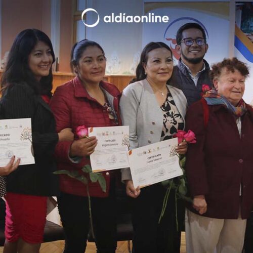 CON EL APOYO DEL GADM LATACUNGA, EL PROGRAMA MURU CERTIFICÓ A MUJERES LIDERESAS DEL CANTÓN. (VIDEO)