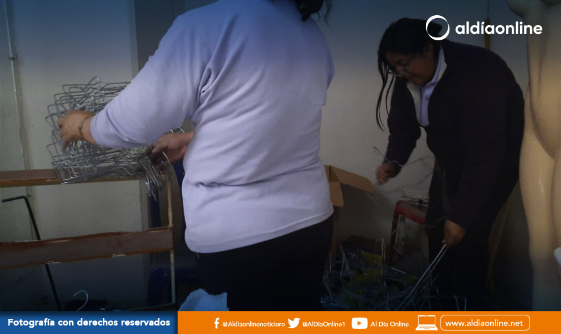 POR INCUMPLIMIENTO DE PAGO, 8 LOCALES DEL CENTRO COMERCIAL POPULAR EL SALTO FUERON DESALOJADOS. (VIDEO)