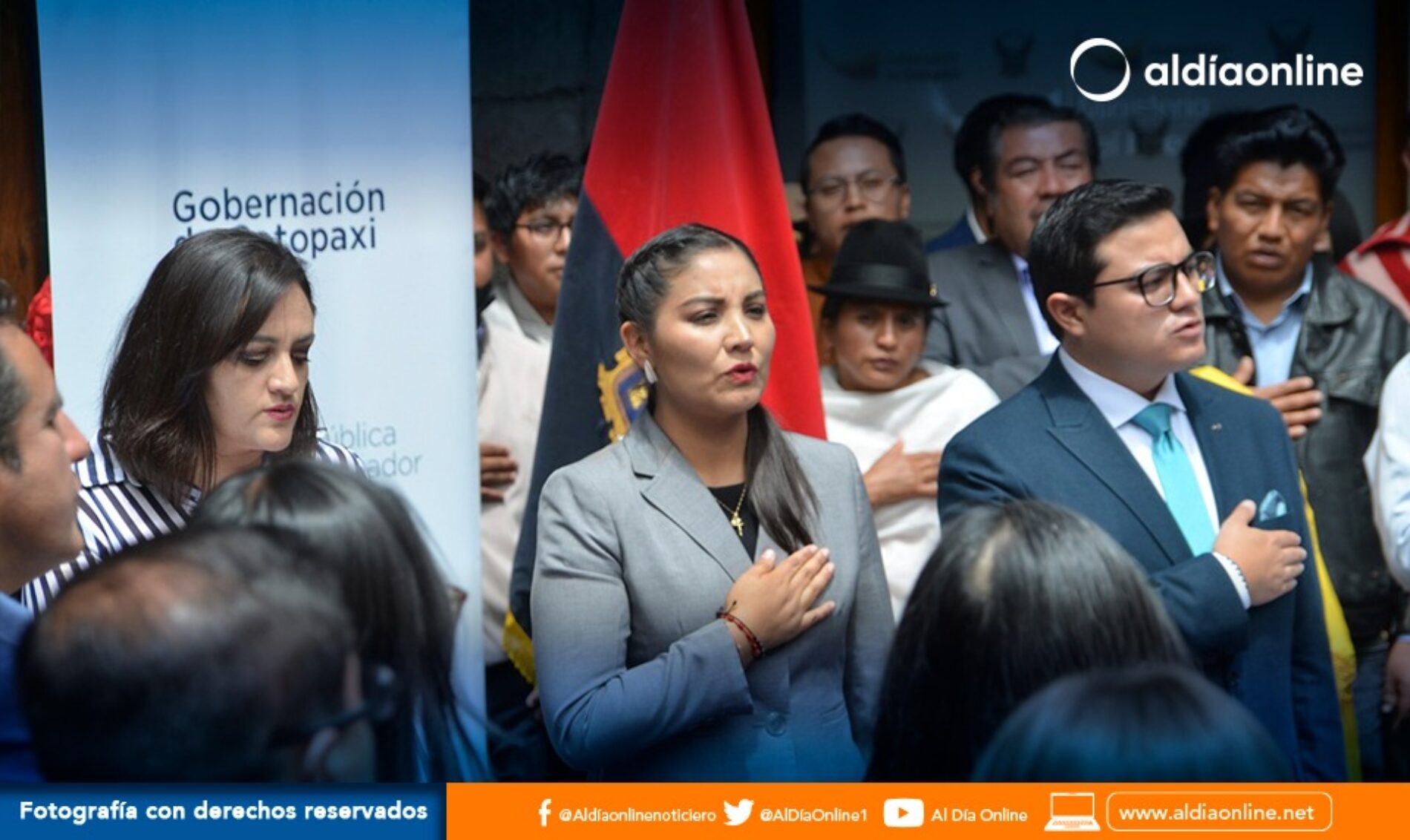 TANIA VÁSQUEZ FUE PRESENTADA OFICIALMENTE COMO LA NUEVA GOBERNADORA DE COTOPAXI. (VIDEO)