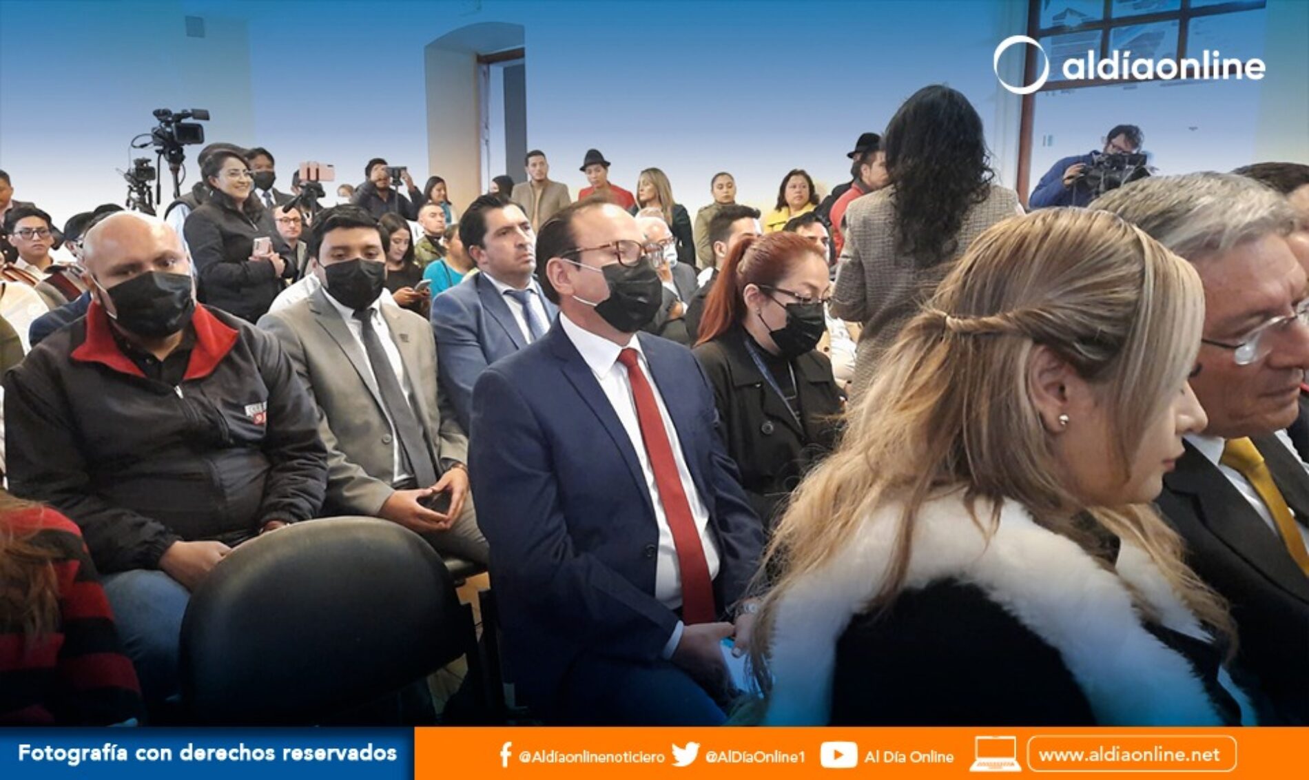 TANIA VÁSQUEZ FUE PRESENTADA OFICIALMENTE COMO LA NUEVA GOBERNADORA DE COTOPAXI. (VIDEO)