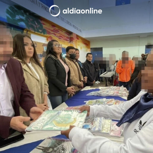 ESTUDIANTES DEL CENTRO DE PRIVACIÓN DE LA LIBERTAD COTOPAXI RECIBIERON MÁS DE 2 MIL KITS ESCOLARES