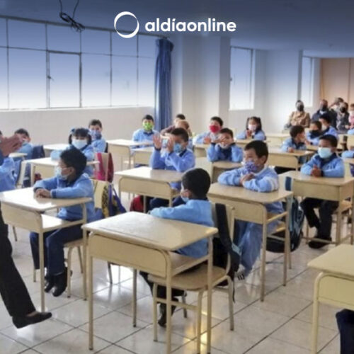 15 UNIDADES EDUCATIVAS DE LATACUNGA ESTARÁN PRESENTES DURANTE EL DESFILE DEL 1 DE ABRIL. (VIDEO)