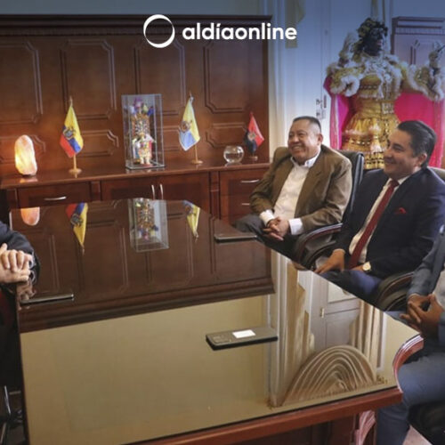 INICIARON DIÁLOGOS ENTRE ALCALDES DE LATACUNGA PARA EL PROCESO DE TRANSICIÓN. (VIDEO)
