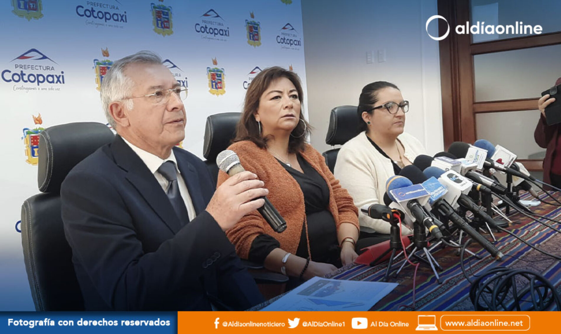 PREFECTURA DE COTOPAXI REALIZÓ LA PRESENTACIÓN DE LA AGENDA DE FESTIVIDADES POR LOS 172 AÑOS (VIDEO)