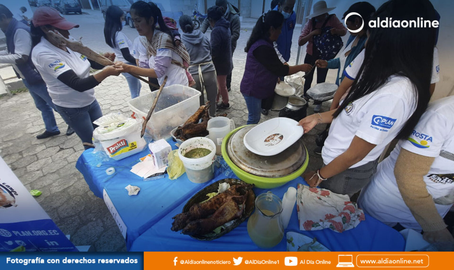 FERIA DE EMPRENDIMIENTOS EN MULALÓ CON LA FINALIDAD DE DAR A CONOCER TRABAJOS DE JÓVENES DEL CANTÓN. (VIDEO)