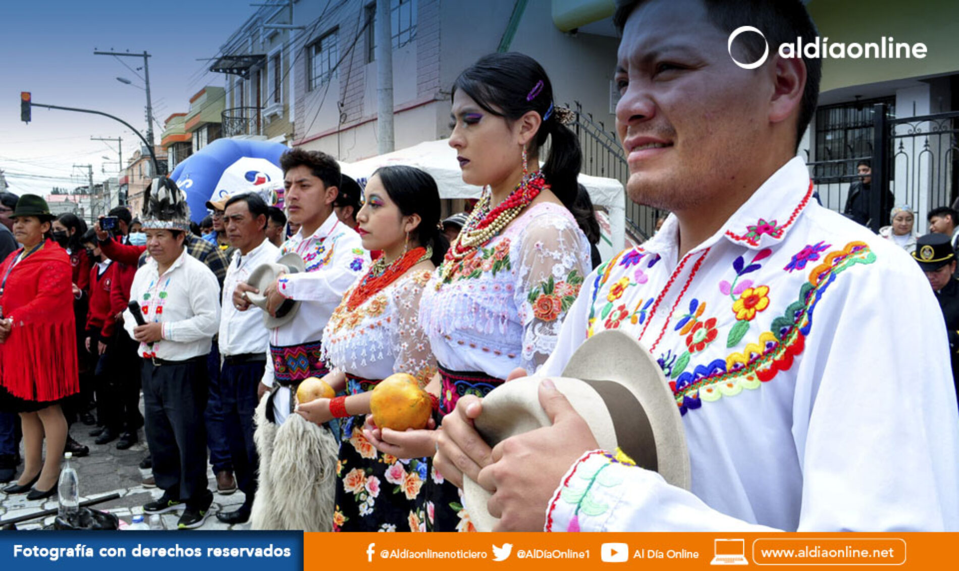 FESTIVIDAD DEL “PAWKAR RAYMI” (FIESTA DEL FLORECIMIENTO)  SE VIVIÓ EN EL CANTÓN SAQUISILÍ  CON UNA FERIA DE EMPRENDIMIENTO (VIDEO)