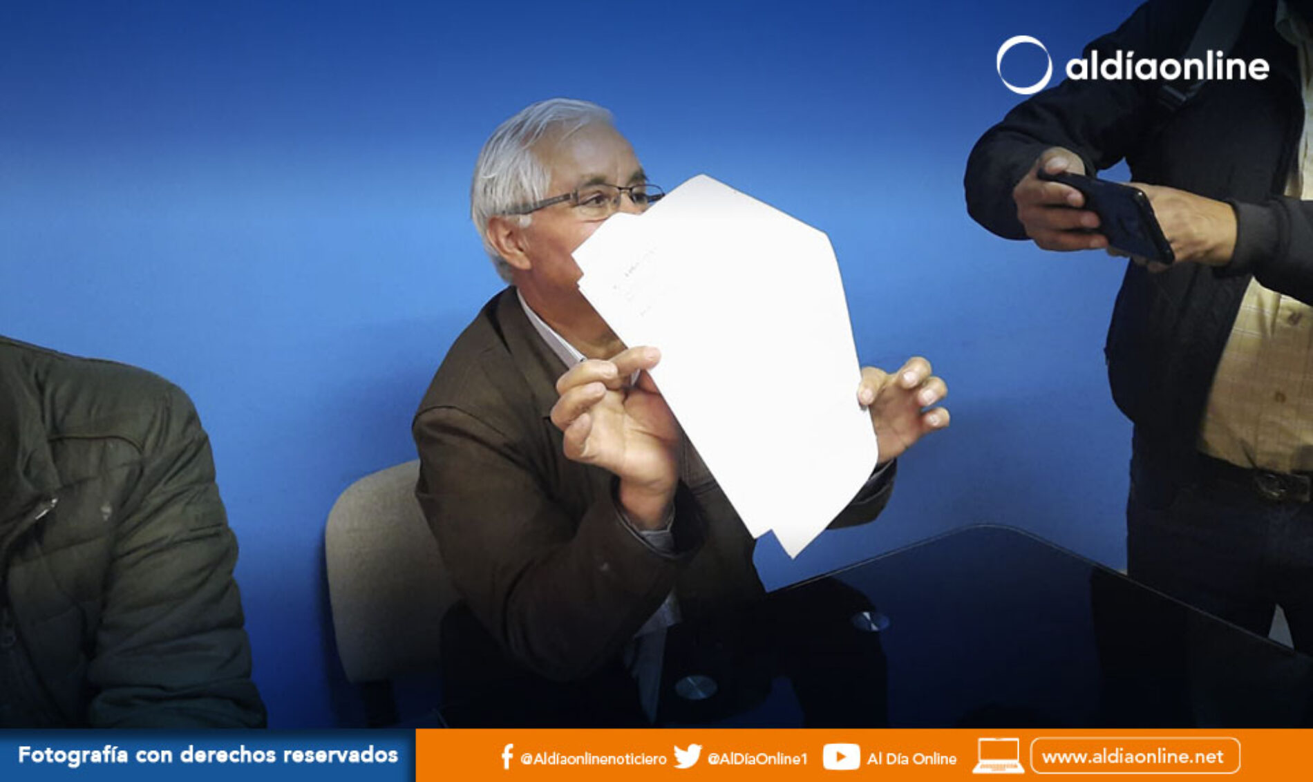 HOMERO TAPIA PRESENTÓ DENUNCIA DE POSIBLE CORRUPCIÓN EN MANTENIMIENTO VIAL  EN LATACUNGA. (VIDEO)