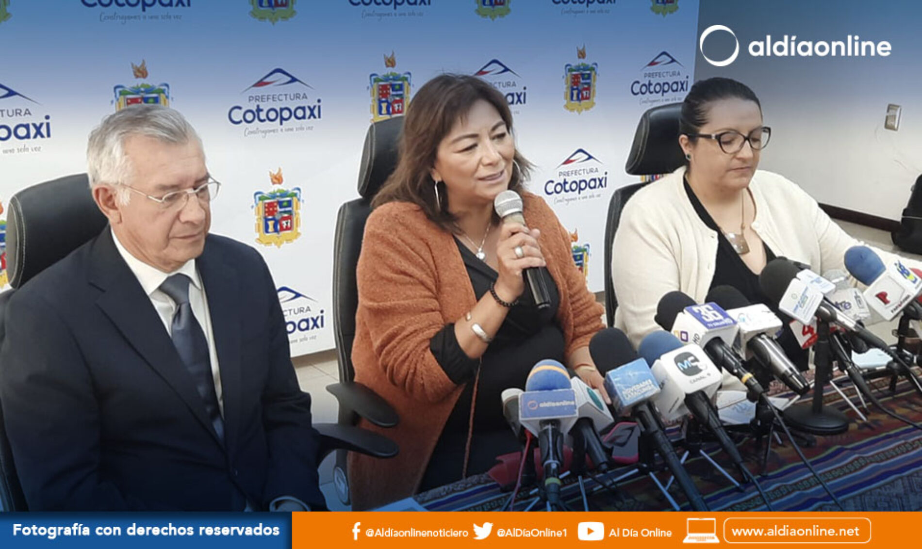 PREFECTURA DE COTOPAXI REALIZÓ LA PRESENTACIÓN DE LA AGENDA DE FESTIVIDADES POR LOS 172 AÑOS (VIDEO)