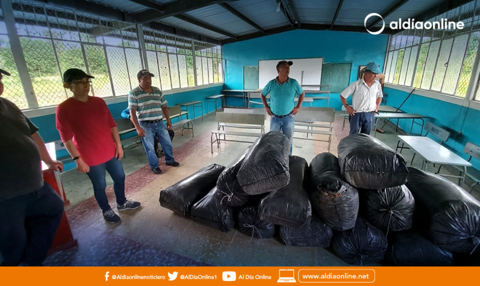 MAG ENTREGA ENSILAJE Y ASISTENCIA TÉCNICA A PRODUCTORES AFECTADOS POR LA LLUVIA EN COTOPAXI