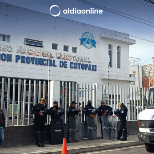 ALLANARÓN DELEGACIÓN CNE COTOPAXI, PERO SE ENTREGÓ PADRÓN NI PAQUETE ELECTORAL DE LATACUNGA
