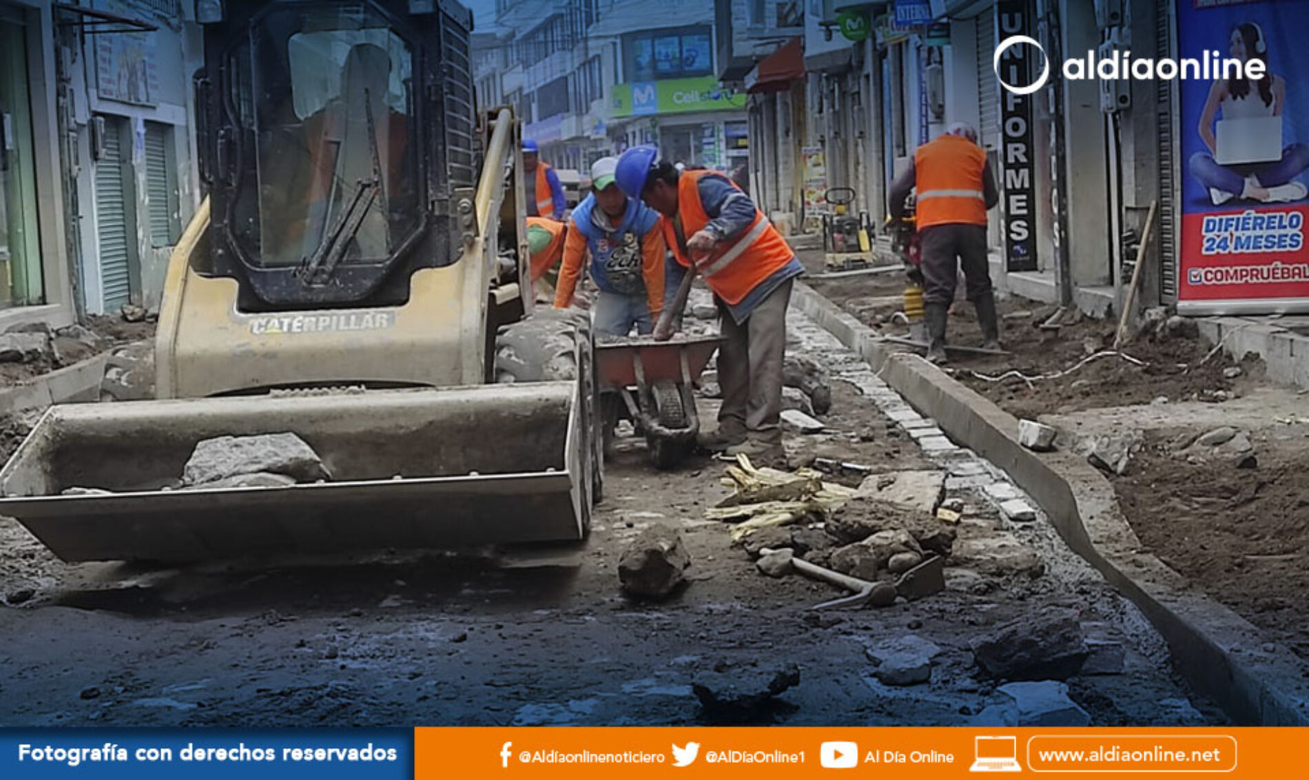MEJORAMIENTO VIAL DE LA CALLE DOS DE MAYO EN LATACUNGA PRÓXIMA A FINALIZAR. (AUDIO)
