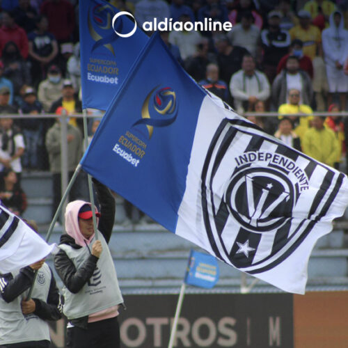 ESTADIO MUNICIPAL LA COCHA, EN EL 2023 SIGUE SIENDO ESCENARIO PARA EL BUEN FÚTBOL