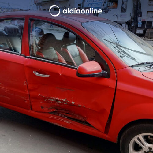 SECTOR LA ESTACIÓN EVIDENCIA ACCIDENTE DE TRÁNSITO POR IRRESPETO LA LUZ ROJA