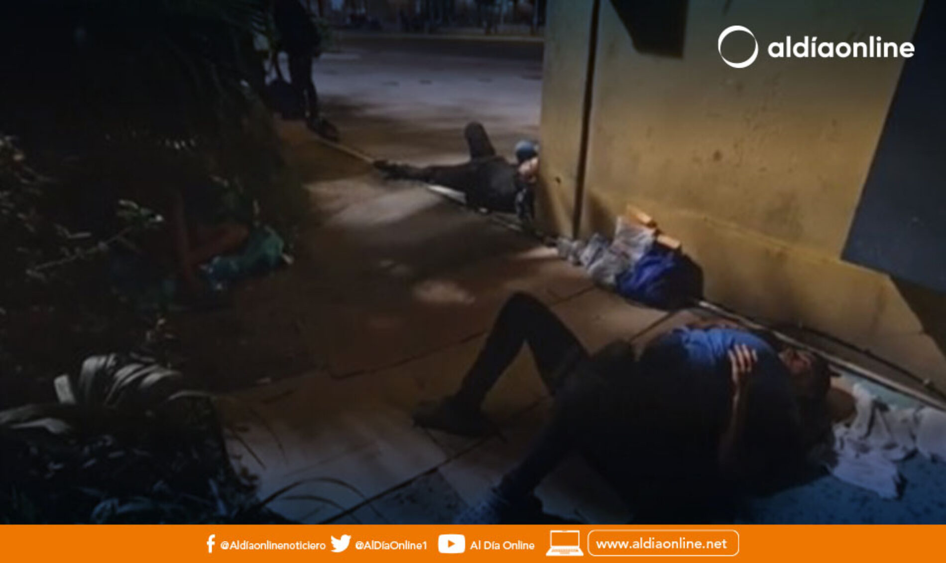 MILES DE MIGRANTES BUSCAN LLEGAR A LA FRONTERA ANTES DE QUE EXPIRE EL TÍTULO 42