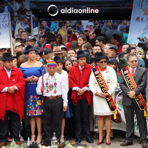 PREFECTA Y VICE PREFECTO DE COTOPAXI FUERON POSESIONADAS OFICIAL Y ANCESTRALMENTE