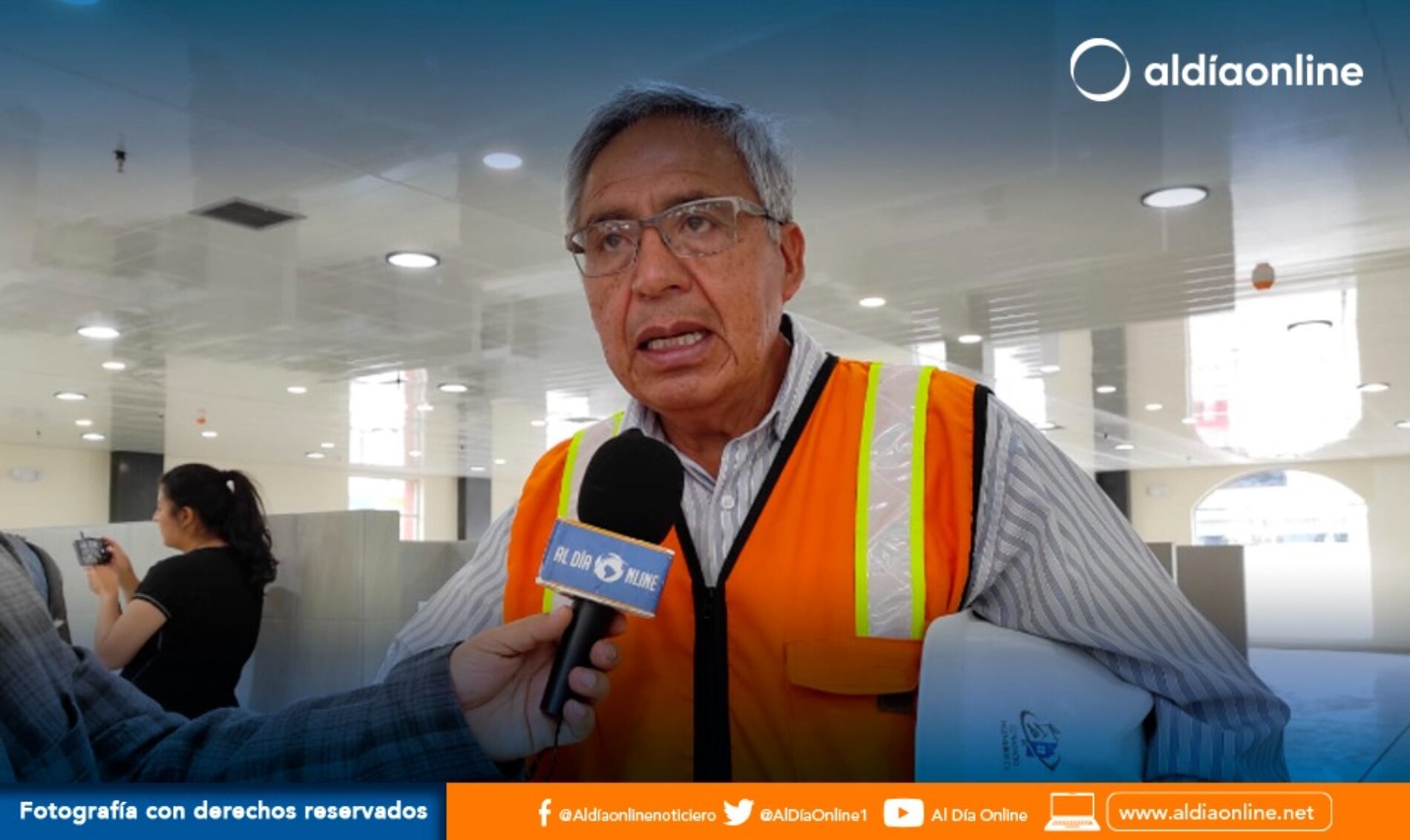 CONTRATISTA DE OBRA DETALLÓ CUANTOS ESPACIOS DISPONIBLES EXISTEN AL INTERIOR DEL MERCADO DE PUJILÍ. (VIDEO)