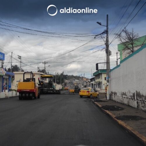 TEMA DE ASFALTADO DE VÍAS CAUSA PREOCUPACIÓN EN CONCEJAL DE LATACUNGA. (VIDEO)