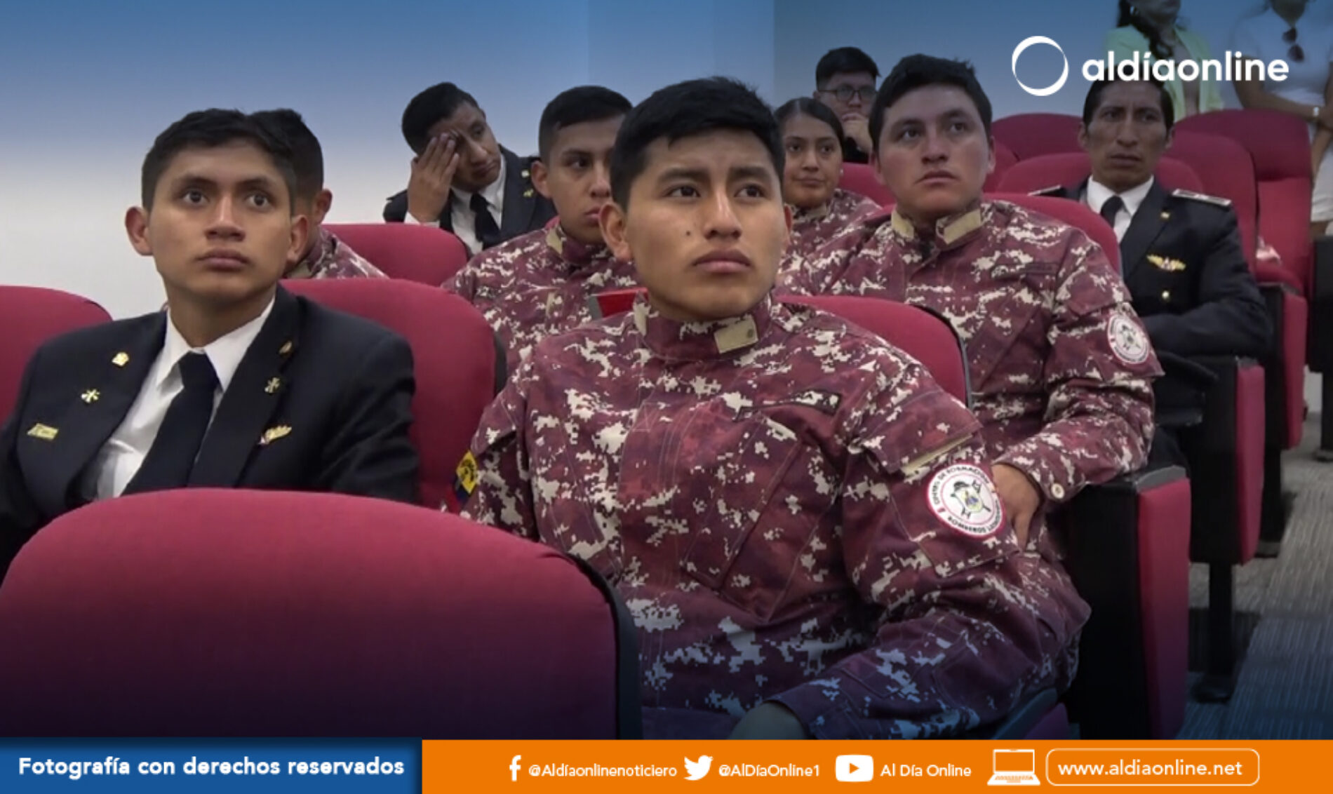BOMBEROS LATACUNGA SOCIABILIZÓ TECNOLOGÍA EN OPERACIONES DE RESCATE Y CONTROL DE INCENDIOS (VIDEO)
