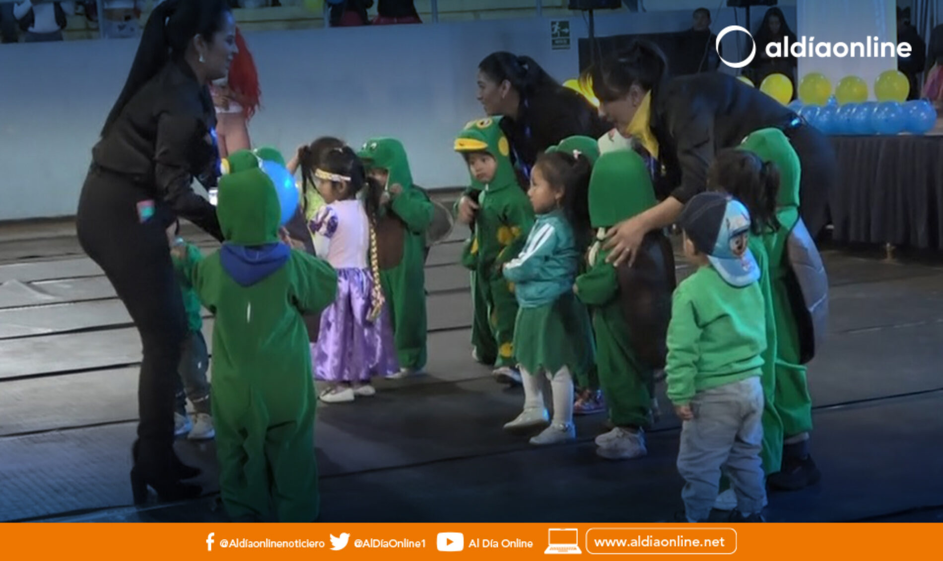 PATRONATO MUNICIPAL DE LATACUNGA AGASAJÓ A LOS NIÑOS DEL CANTÓN.(VIDEO)