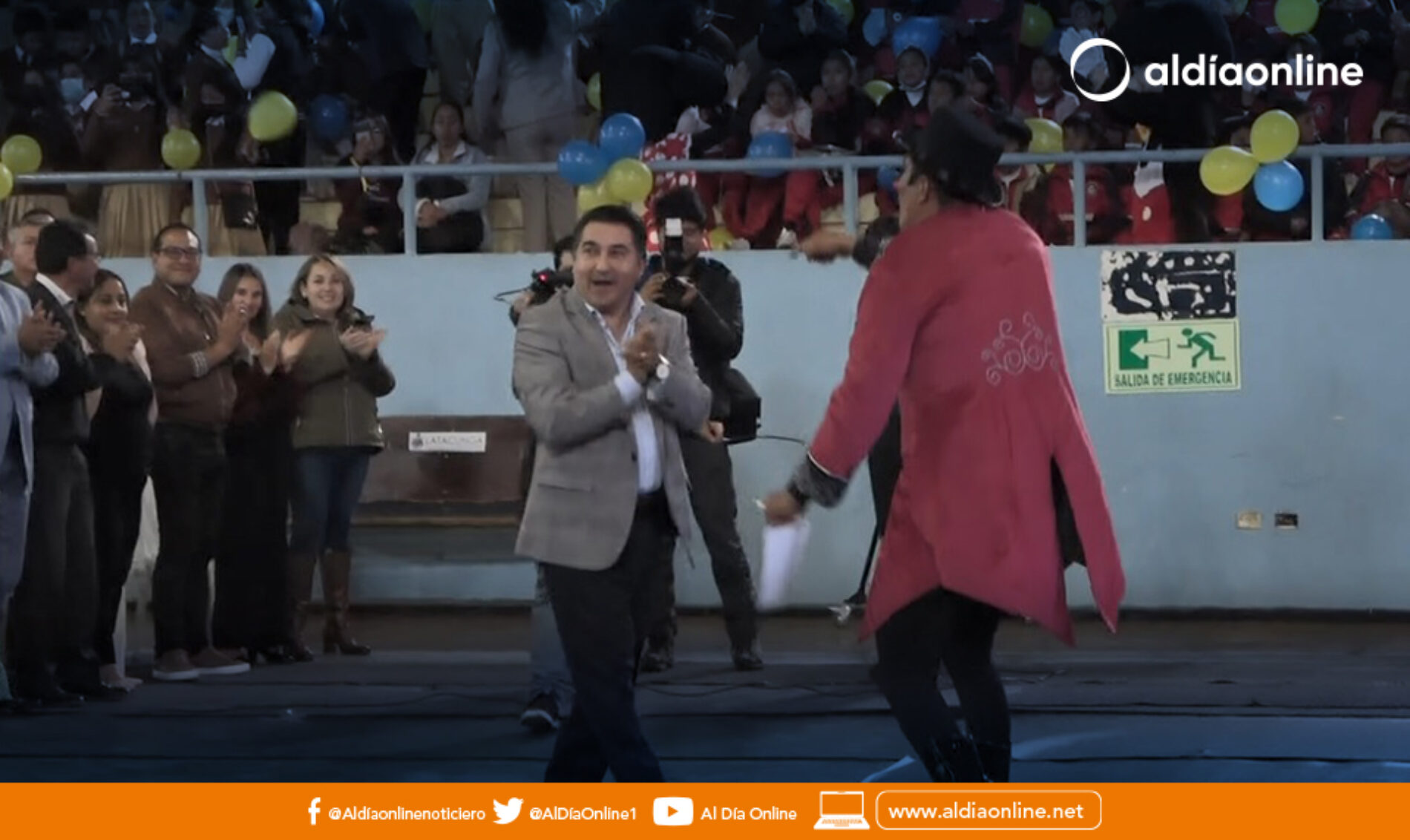 PATRONATO MUNICIPAL DE LATACUNGA AGASAJÓ A LOS NIÑOS DEL CANTÓN.(VIDEO)