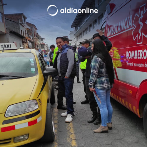 MENOR SUFRE ATROPELLAMIENTO EN EXTERIORES DE LA U.E ISIDRO AYORA DE LATACUNGA