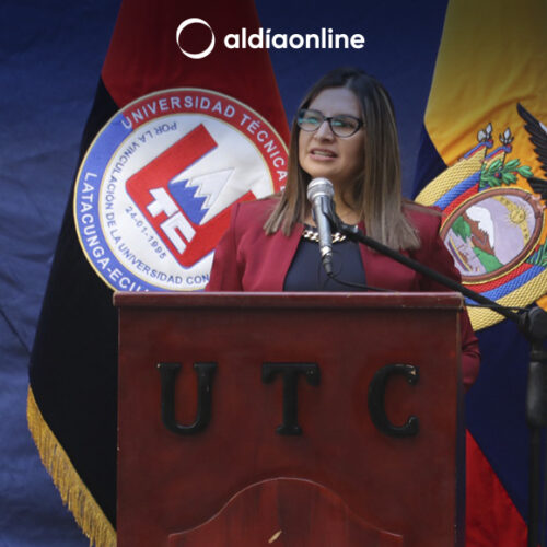 LA UNIVERSIDAD TÉCNICA DE COTOPAXI DA LA BIENVENIDA A 1032 NUEVOS ESTUDIANTES