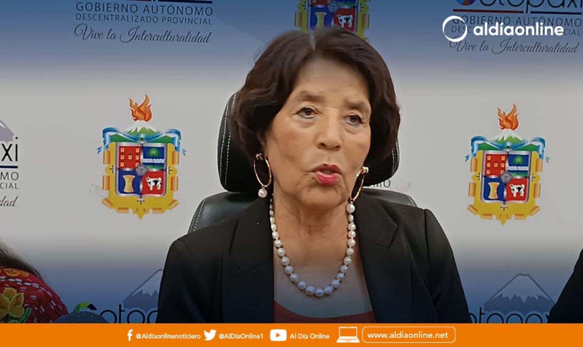 FIRMA DE CONVENIO PARA BECAS GRATUITAS DE TÍTULOS DE TERCER NIVEL