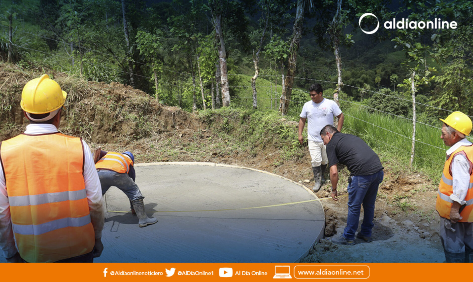 MUNICIPIO DE PUJILÍ CONTRUYE SISTEMA DE AGUA POTABLE PARA LA COMUNIDAD ISLA DE PUEMBO