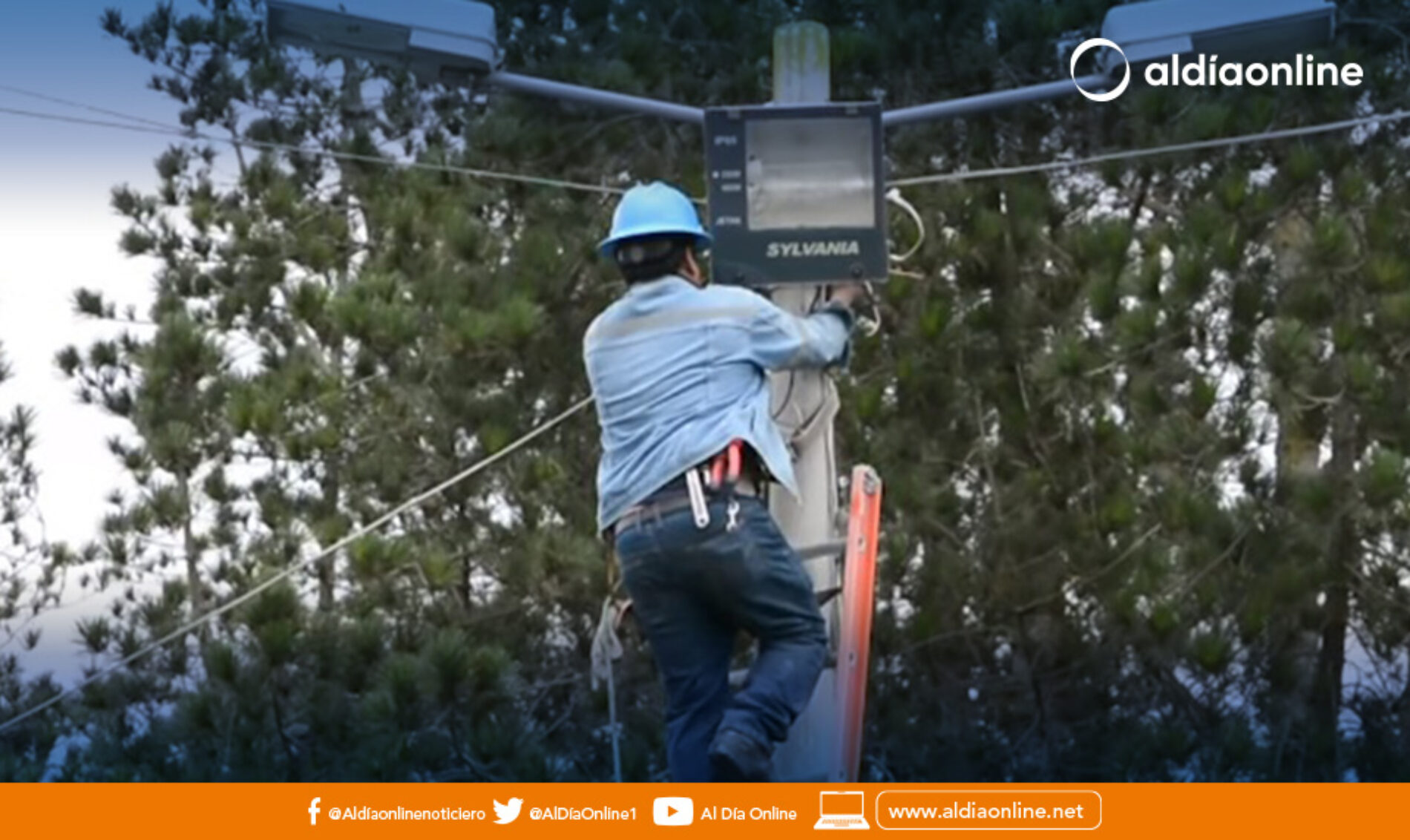 PROGRESIVAMENTE SE RENOVARÁ CAMBIO DE LUMINARIAS EN EL CANTÓN SALCEDO