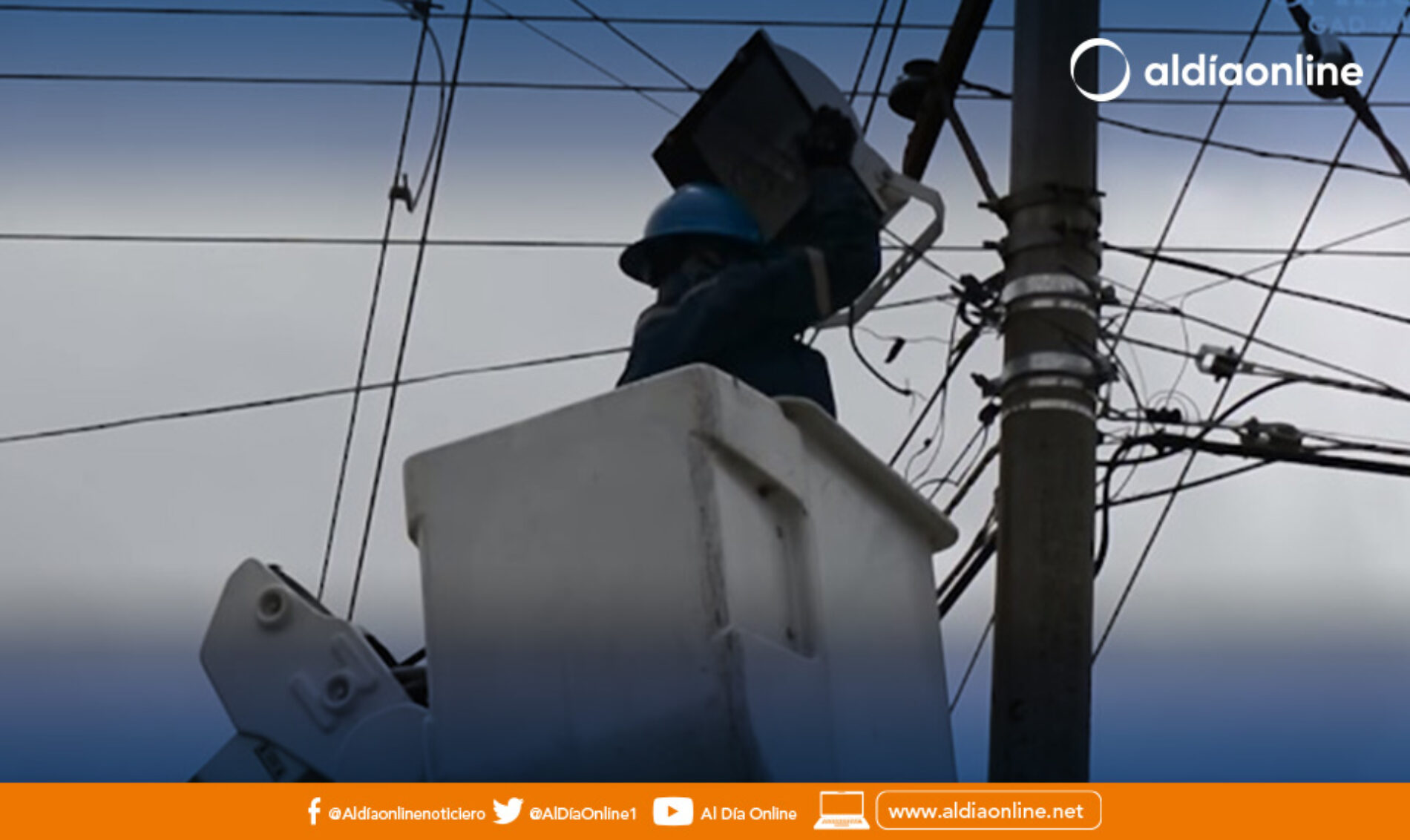 PROGRESIVAMENTE SE RENOVARÁ CAMBIO DE LUMINARIAS EN EL CANTÓN SALCEDO