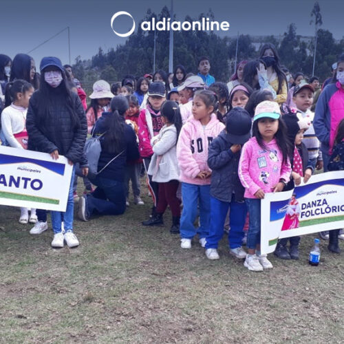 INAUGURACIÓN DE LOS CLUBES PERMANENTES ORGANIZADOS POR EL MUNICIPIO DE LATACUNGA.(VIDEO)