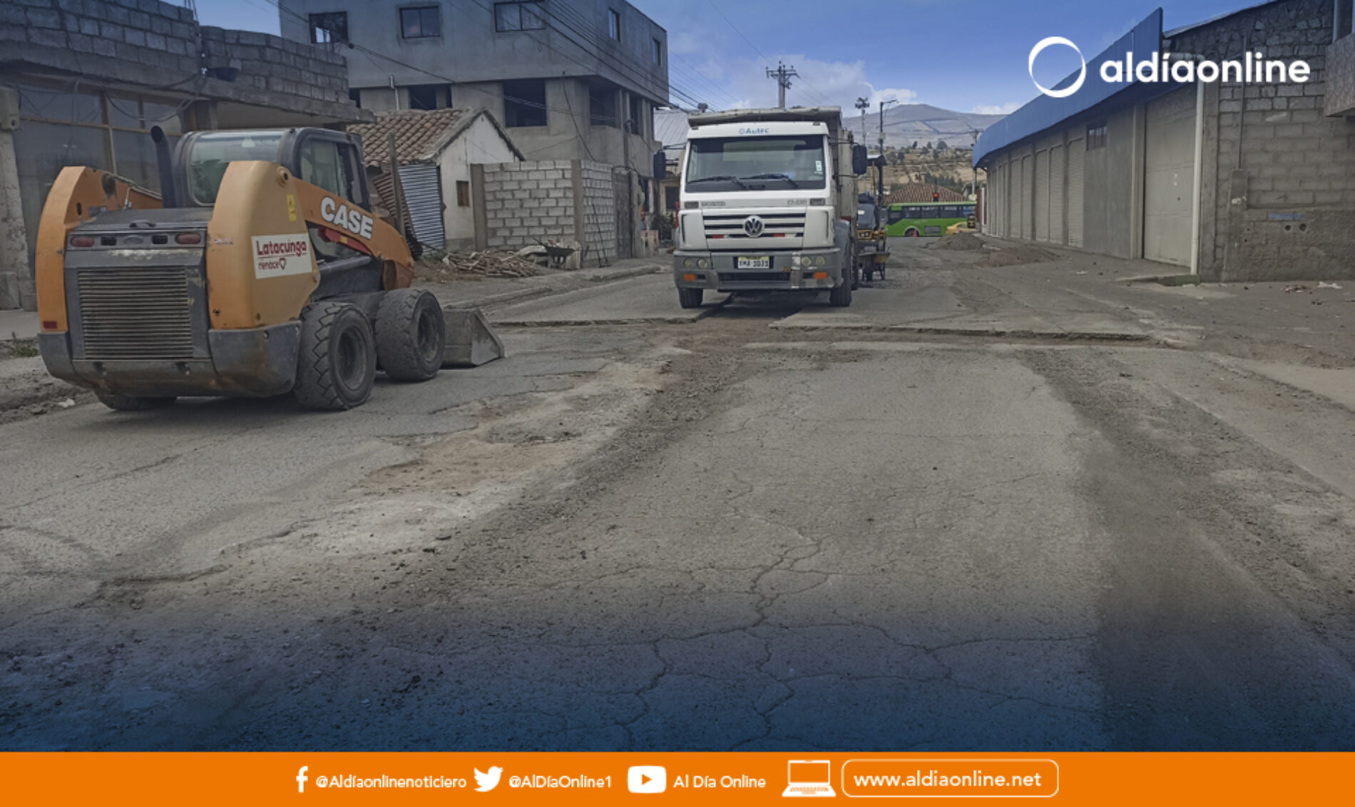 BACHEO SOLUCIÓN PARCIAL EN LA VÍA QUE UNE SAN SILVESTRE Y LA EX PANAMERICANA