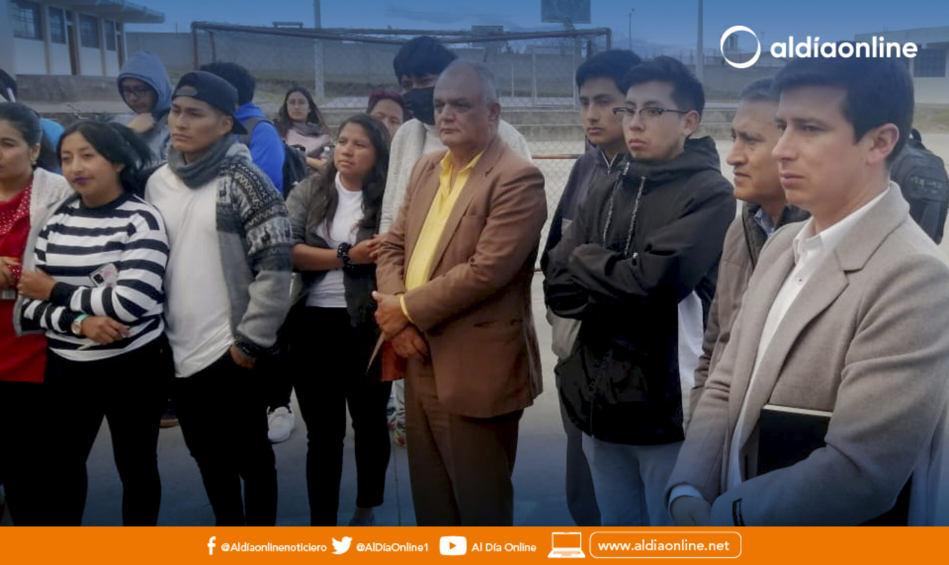 AUTORIDADES DE LA UTC SOLICITAN A GAD.M PUJILÍ COMODATO DE COLEGIO 14 DE OCTUBRE