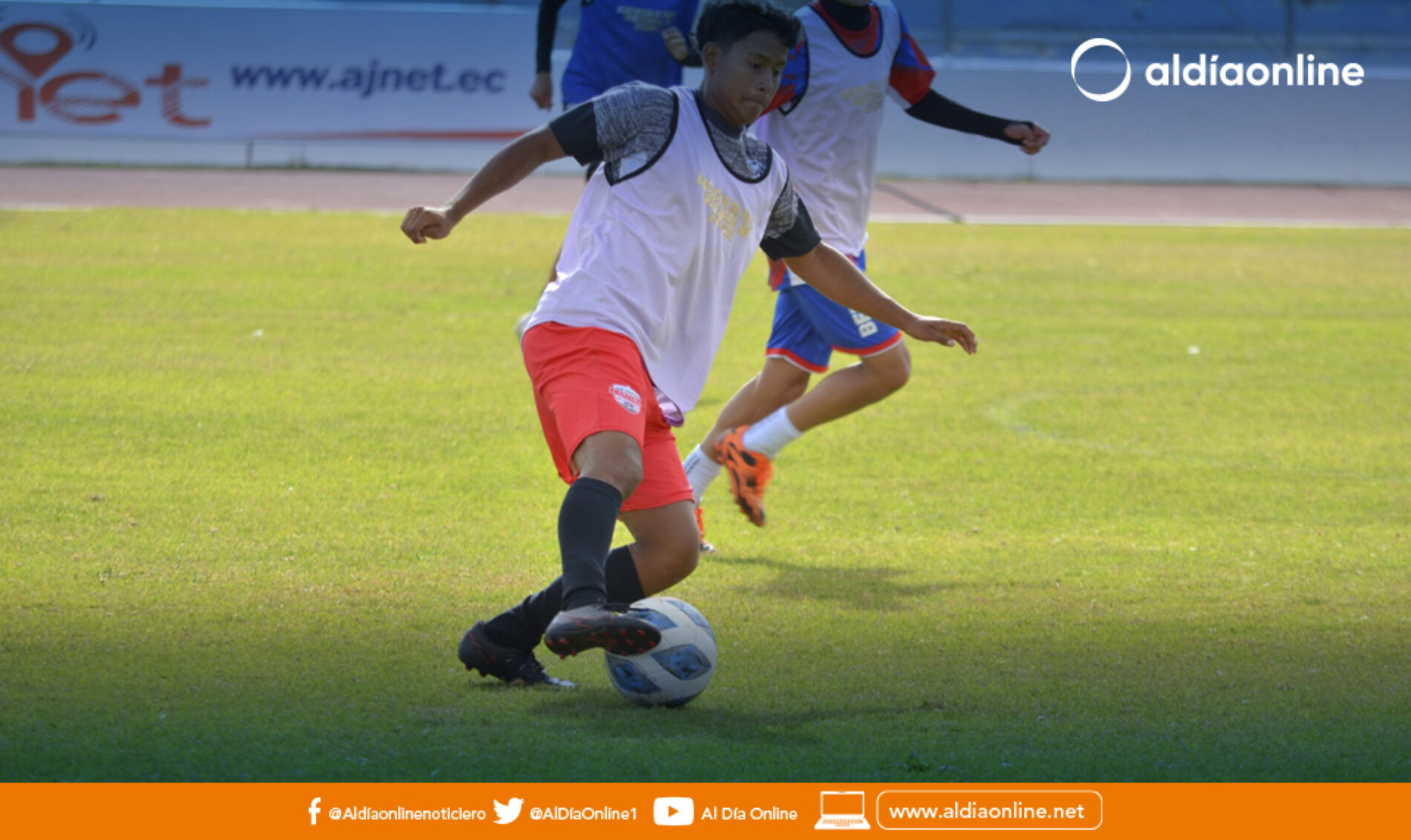 LDU DE QUITO RECIBE EN EL COMPLEJO DE POMASQUI A SELECCIÓN ASO. FÚTBOL  DE COTOPAXI SUB. 17