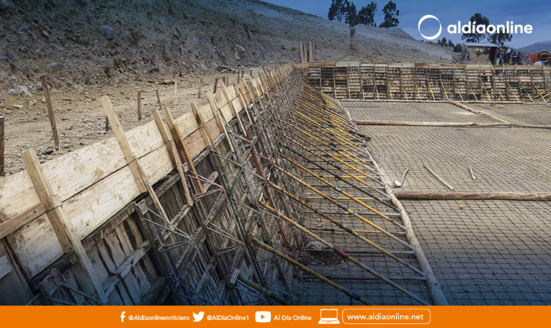 PREFECTURA DE COTOPAXI TRABAJA EN OBRAS DE RIEGO EN BENEFICIO DE LA PRODUCCIÓN AGRÍCOLA