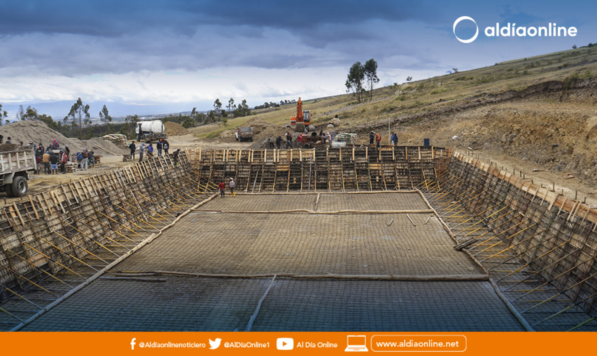 PREFECTURA DE COTOPAXI TRABAJA EN OBRAS DE RIEGO EN BENEFICIO DE LA PRODUCCIÓN AGRÍCOLA