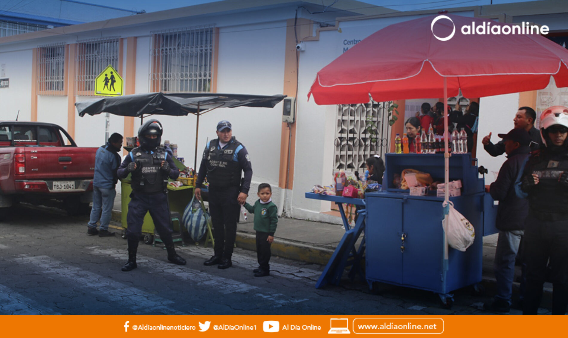 MUNICIPIO DE LATACUNGA DA APOYO A LA COMUNIDAD EDUCATIVA EN EL INICIO DE CLASES