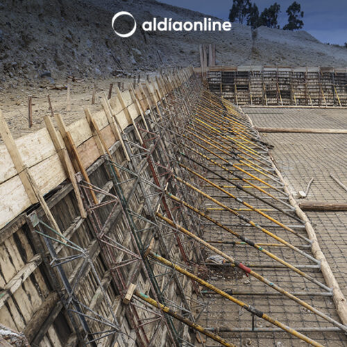 PREFECTURA DE COTOPAXI TRABAJA EN OBRAS DE RIEGO EN BENEFICIO DE LA PRODUCCIÓN AGRÍCOLA