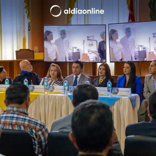 INSTITUCIONES UNIDAS PARA RECUPERAR SONRISAS EN LATACUNGA.(VIDEOS)
