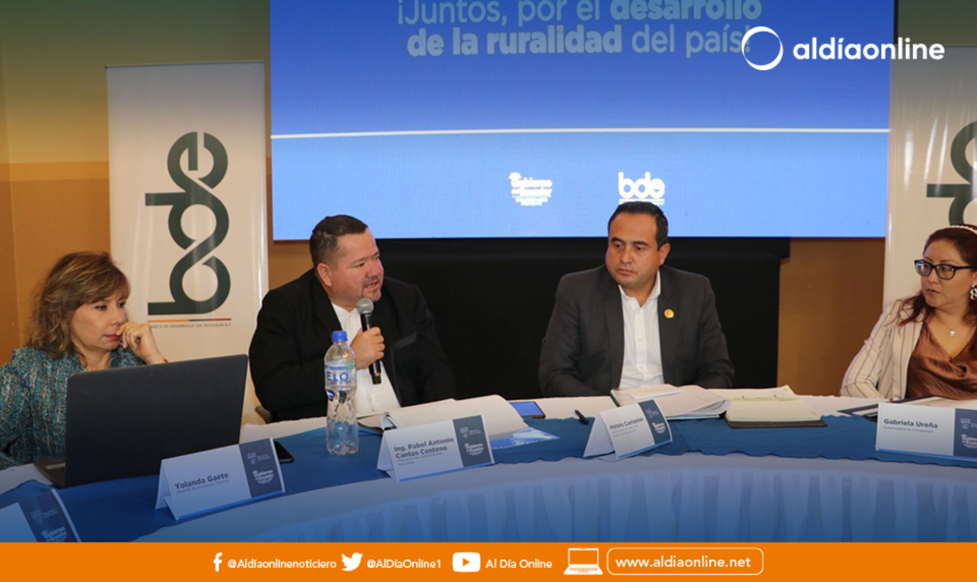 BDE Y CONAGOPARE MANTIENEN ENCUENTRO NACIONAL EN RIOBAMBA