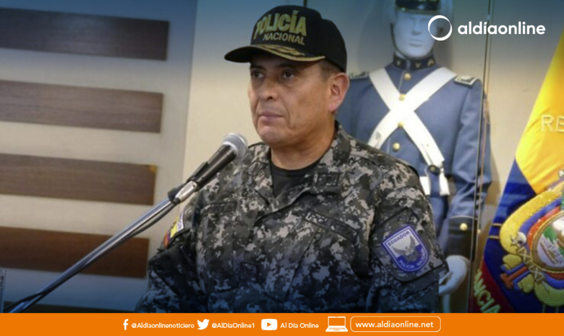 CÉSAR ZAPATA SE HACE CARGO DE LA POLICÍA Y FAUSTO COBO, DE LAS CÁRCELES