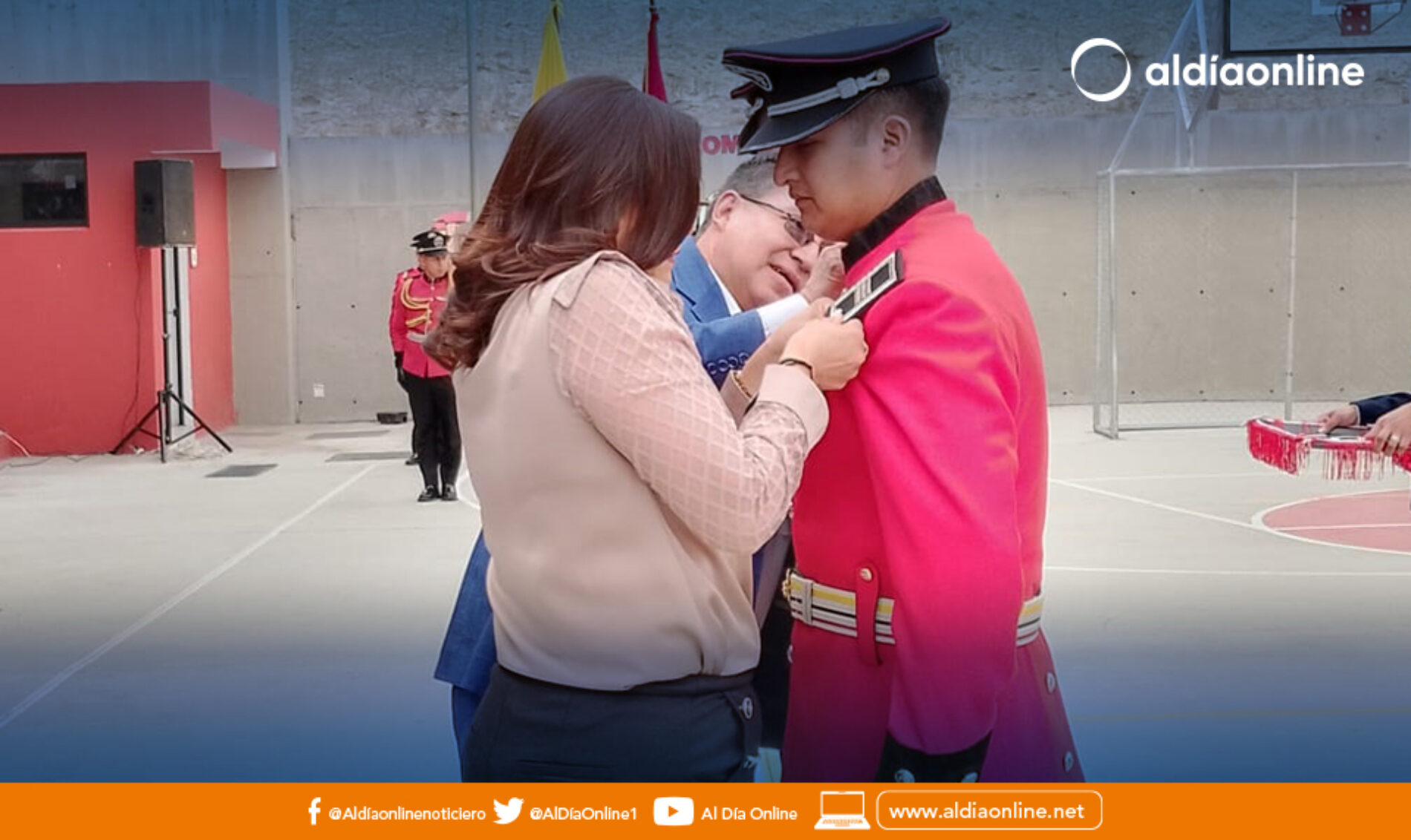 CEREMONIA DE ASCENSO AL PERSONAL OPERATIVO Y DÍA DEL BOMBERO ECUATORIANO.(VIDEOS)