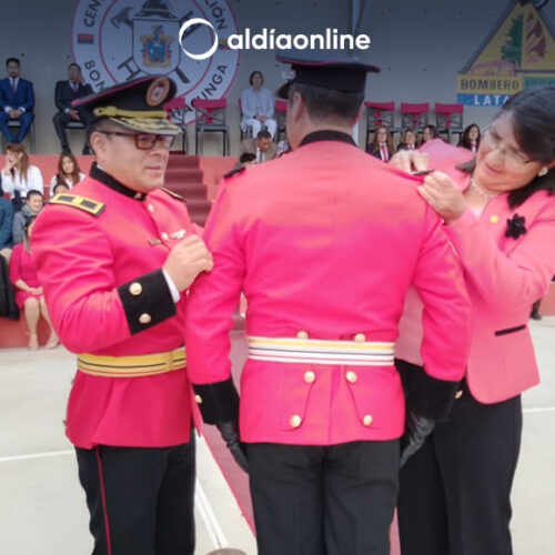 CEREMONIA DE ASCENSO AL PERSONAL OPERATIVO Y DÍA DEL BOMBERO ECUATORIANO.(VIDEOS)
