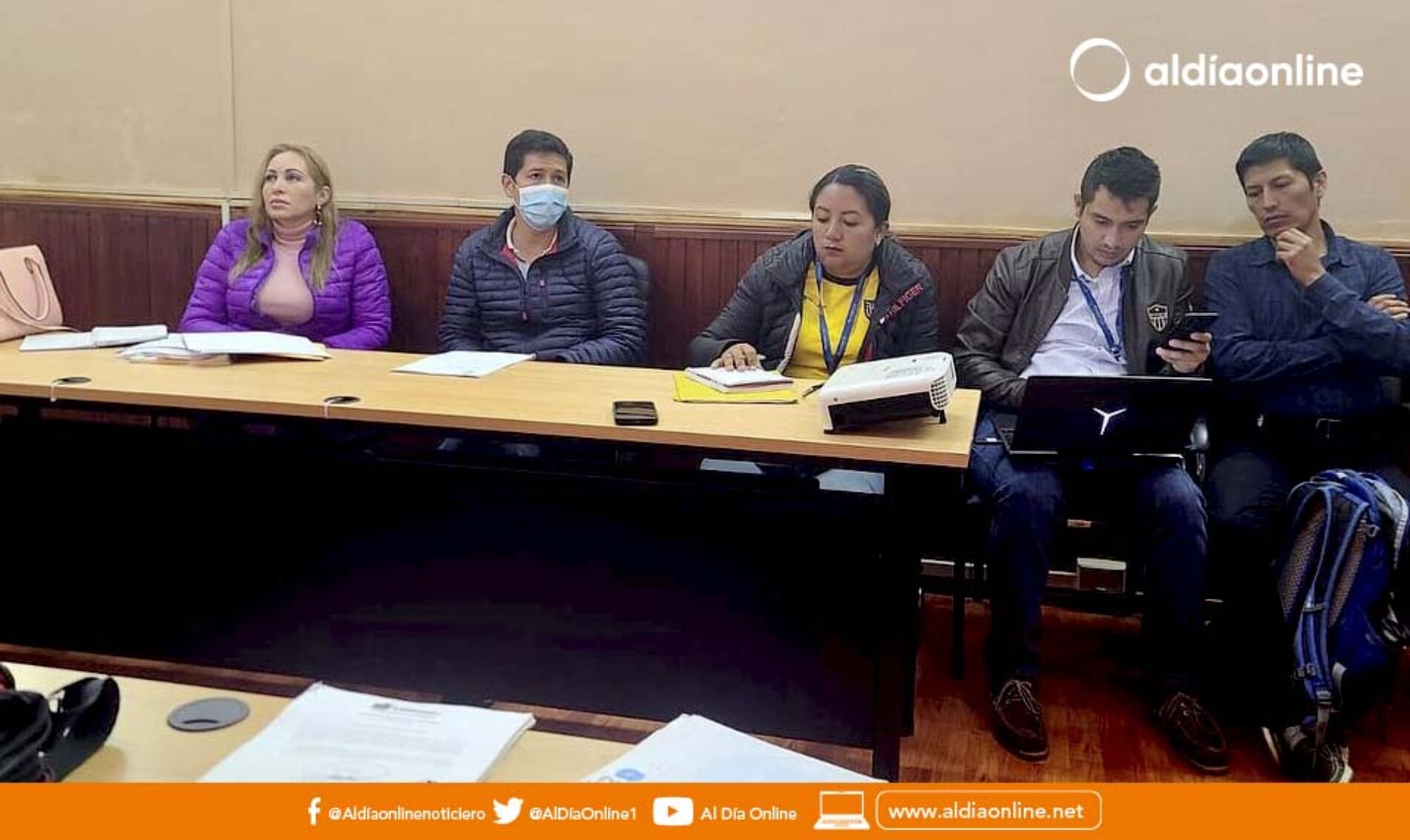 CONCEJAL CRISTIAN MOLINA TRABAJA EN PROYECTO DE ORDENANZA DE SOTERRAMIENTO DE CABLES (VIDEO)